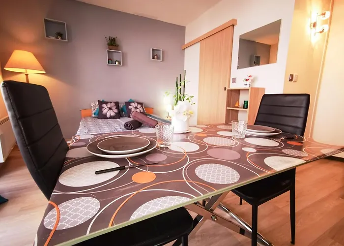 Leman Holidays - Hyper Centre Hotel